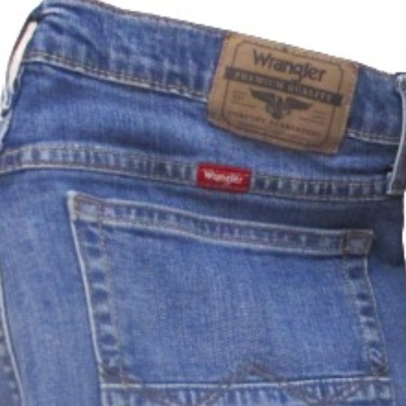 Wrangler Other - Wrangler Slim Fit  Blue Jeans 31x30